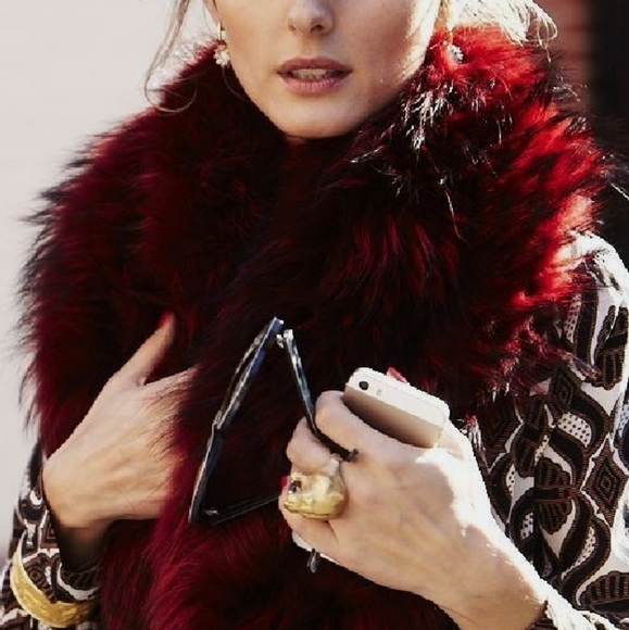 MODA ME COUTURE Accessories - GLAM DOLLZ Burgundy Faux Fur Scarf